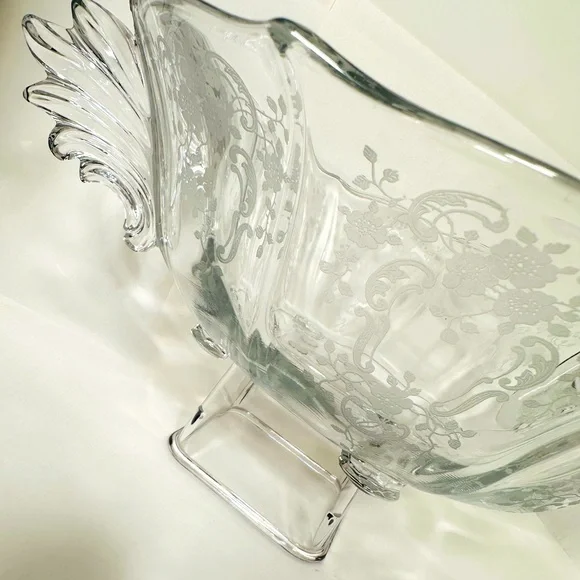 Vintage Fostoria “Meadow Rose” Etched Baroque Glass Footed Serving Bowl - Picture 9 of 9